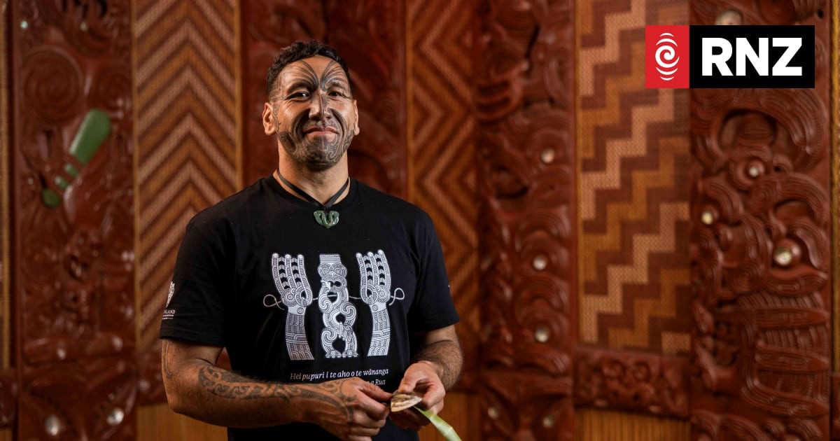 Weaving the past into the future: Māori fashion takes centre stage
