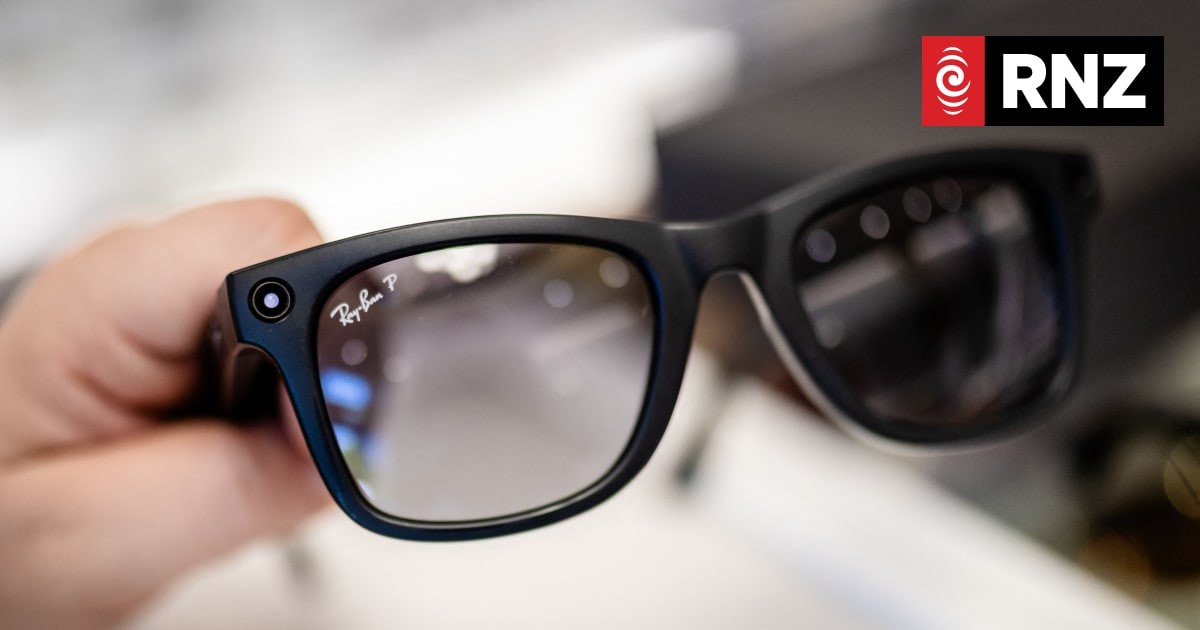 Australia moves to rein in smart glasses and shape AI's future